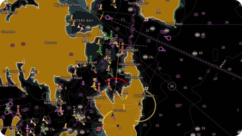 C-MAP Reveal X Inland Canada Lakes East microSD